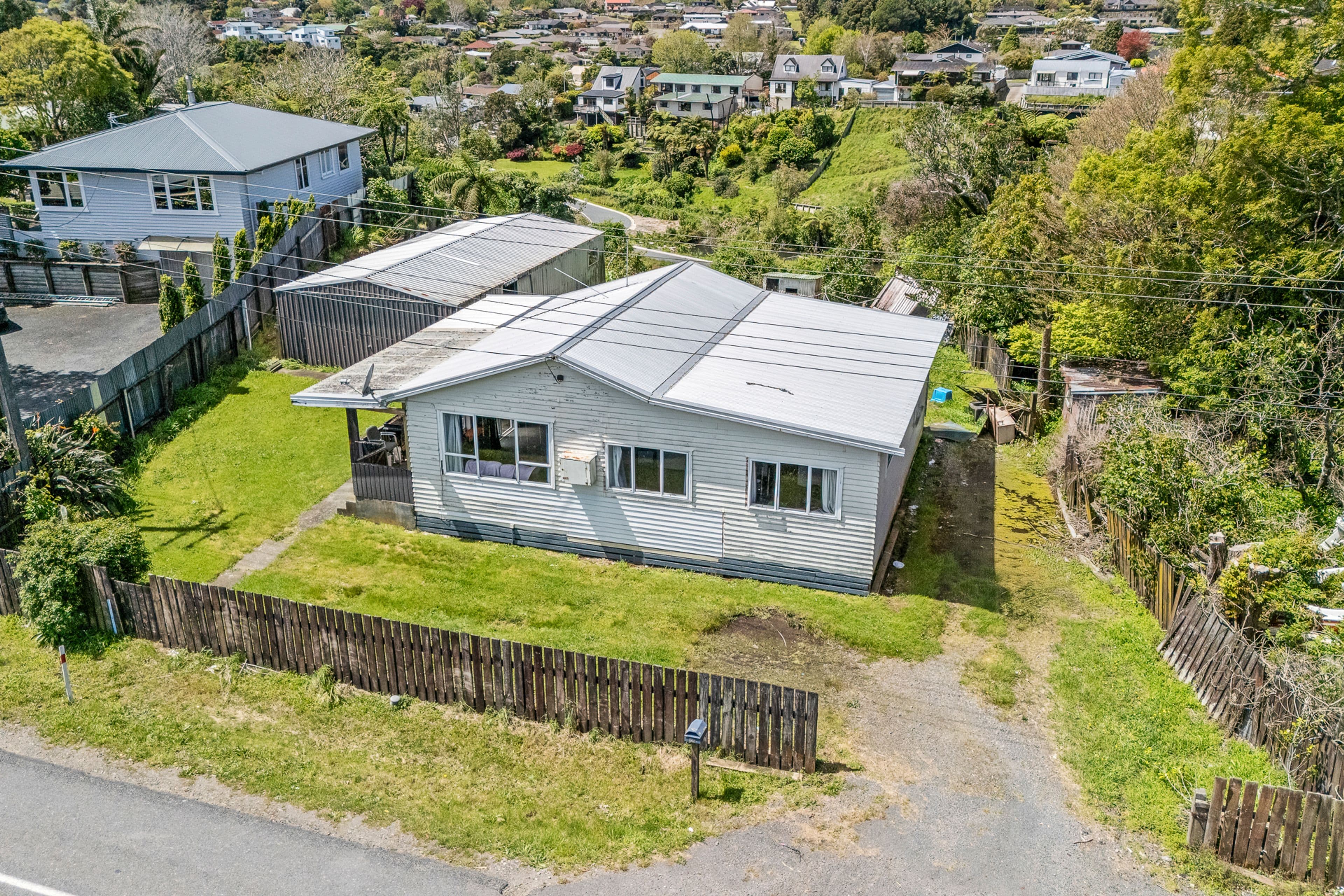 135 Junction Road, Mangorei, New Plymouth, Taranaki | Tall Poppy 