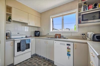 38 Clemow Road, Fitzroy, New Plymouth, Taranaki | Tall Poppy 