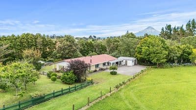 389 Wortley Road, Waiongana, New Plymouth, Taranaki | Tall Poppy 