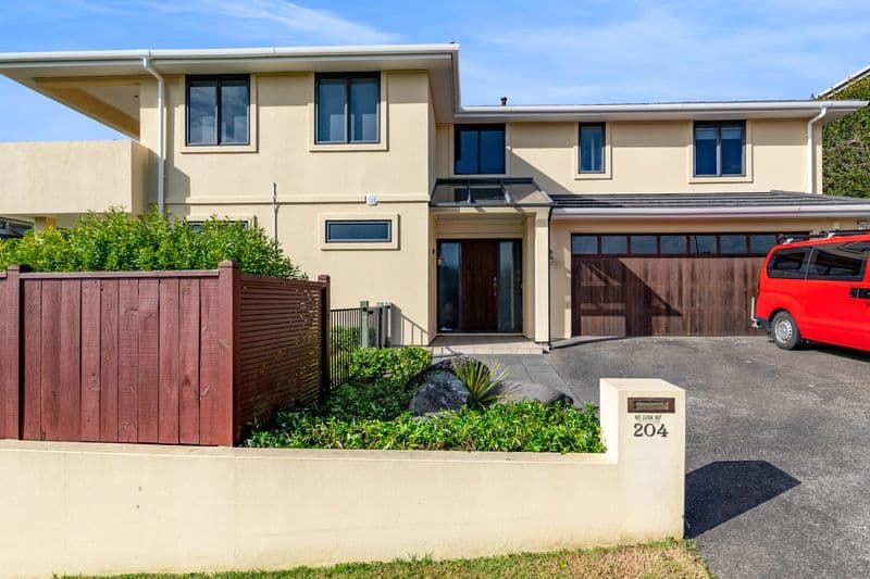204 Heta Road, Merrilands, New Plymouth, Taranaki | Tall Poppy 