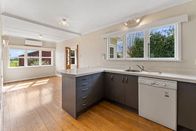 198 Main Road Hope, Hope, Tasman, Nelson | Tall Poppy 