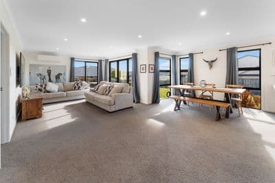 40 Katania Heights, Brightwater, Tasman, Nelson | Tall Poppy 