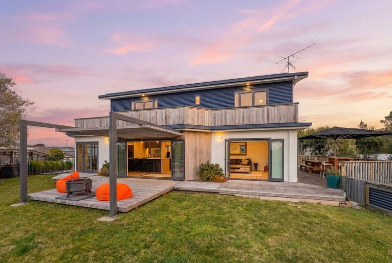 5 Bayview Heights, Kaiteriteri, Tasman, Nelson | Tall Poppy 