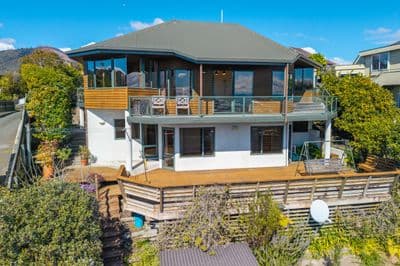 23 Coster Street, Enner Glynn, Nelson, Nelson | Tall Poppy 