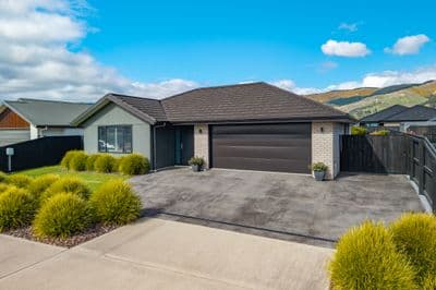 7 Chertsey Road, Richmond , Tasman, Nelson | Tall Poppy 