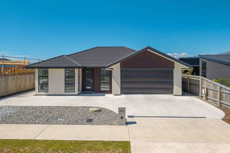61 Woodley Road, Richmond , Tasman, Nelson | Tall Poppy 