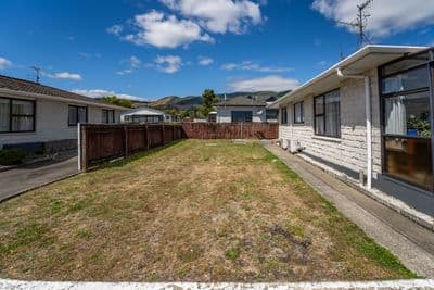 4/154 Queen Street, Richmond , Tasman, Nelson | Tall Poppy 