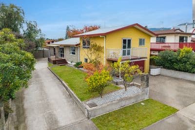 11 West Avenue, Richmond , Tasman, Nelson | Tall Poppy 