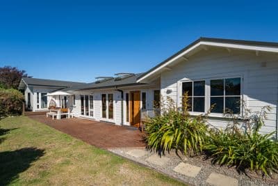26 Toru Street, Mapua, Tasman, Nelson | Tall Poppy 