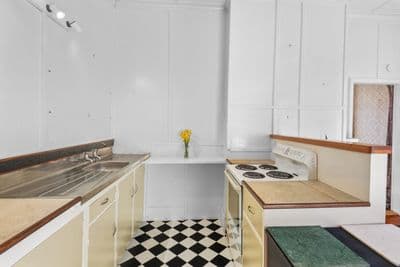 13 Wharfe Street, South Hill, Oamaru, Otago | Tall Poppy 