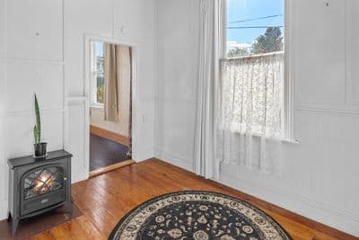 13 Wharfe Street, South Hill, Oamaru, Otago | Tall Poppy 