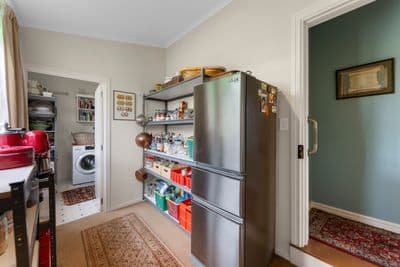 19 Lune Street, South Hill, Oamaru, Otago | Tall Poppy 