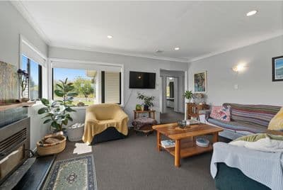 21 Old Coach Road, Otaki Beach, Kapiti Coast, Wellington | Tall Poppy 