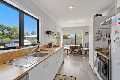 21 Old Coach Road, Otaki Beach, Kapiti Coast, Wellington | Tall Poppy 