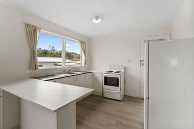 6B Robert Mckeen, Otaki Beach, Kapiti Coast, Wellington | Tall Poppy 