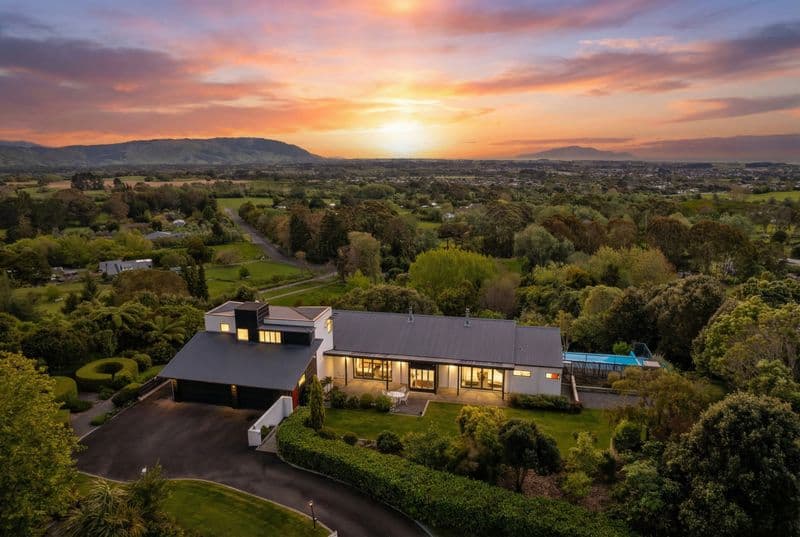 62 Sunglo Terrace, Otaki, Kapiti Coast, Wellington | Tall Poppy 