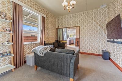 24 Domain Road, Otaki, Kapiti Coast, Wellington | Tall Poppy 