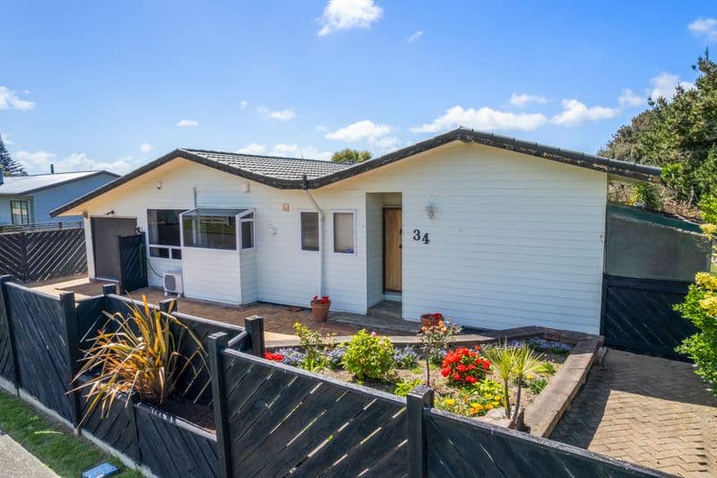 34 Scott Avenue, Otaki Beach, Kapiti Coast