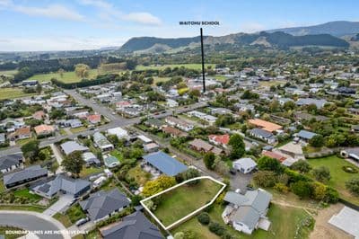 15E Te Manuao Road, Otaki, Kapiti Coast, Wellington | Tall Poppy 
