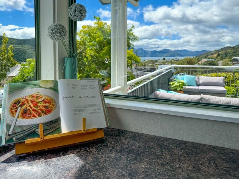 60 Moana View Road, Waikawa, Marlborough