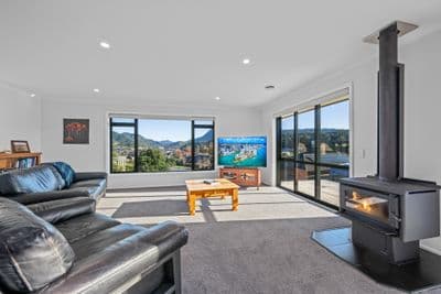10 Pukeko Place, Picton, Picton, Marlborough | Tall Poppy 