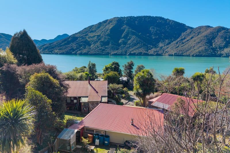 810A Queen Charlotte Drive, Havelock, Marlborough, Marlborough | Tall Poppy 