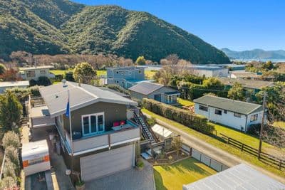 14 Beach Road, Waikawa, Picton, Marlborough | Tall Poppy 