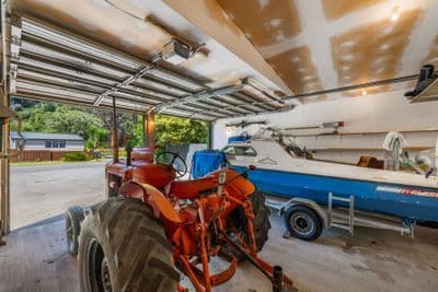 18 Phillips Road, Ngakuta Bay, Marlborough Sounds, Marlborough | Tall Poppy 