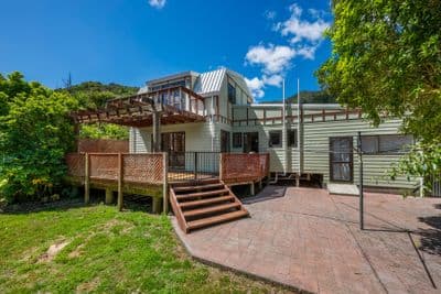 18 Phillips Road, Ngakuta Bay, Marlborough Sounds, Marlborough | Tall Poppy 