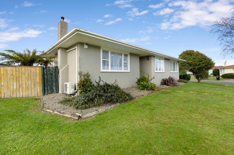 9 Ellesmere Crescent, Highbury, Palmerston North City, Manawatu | Tall Poppy 