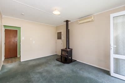 1 Leslie Avenue, Cloverlea, Palmerston North City, Manawatu | Tall Poppy 