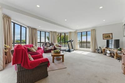 19 Kauri Place, Pahiatua, Tararua, Manawatu | Tall Poppy 