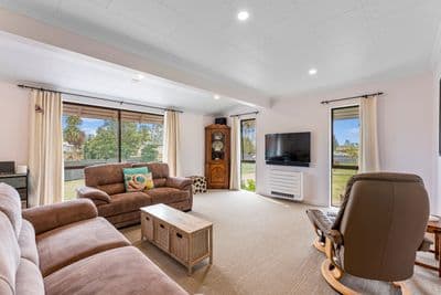 76 Grace Street, Sanson, Manawatu, Manawatu | Tall Poppy 