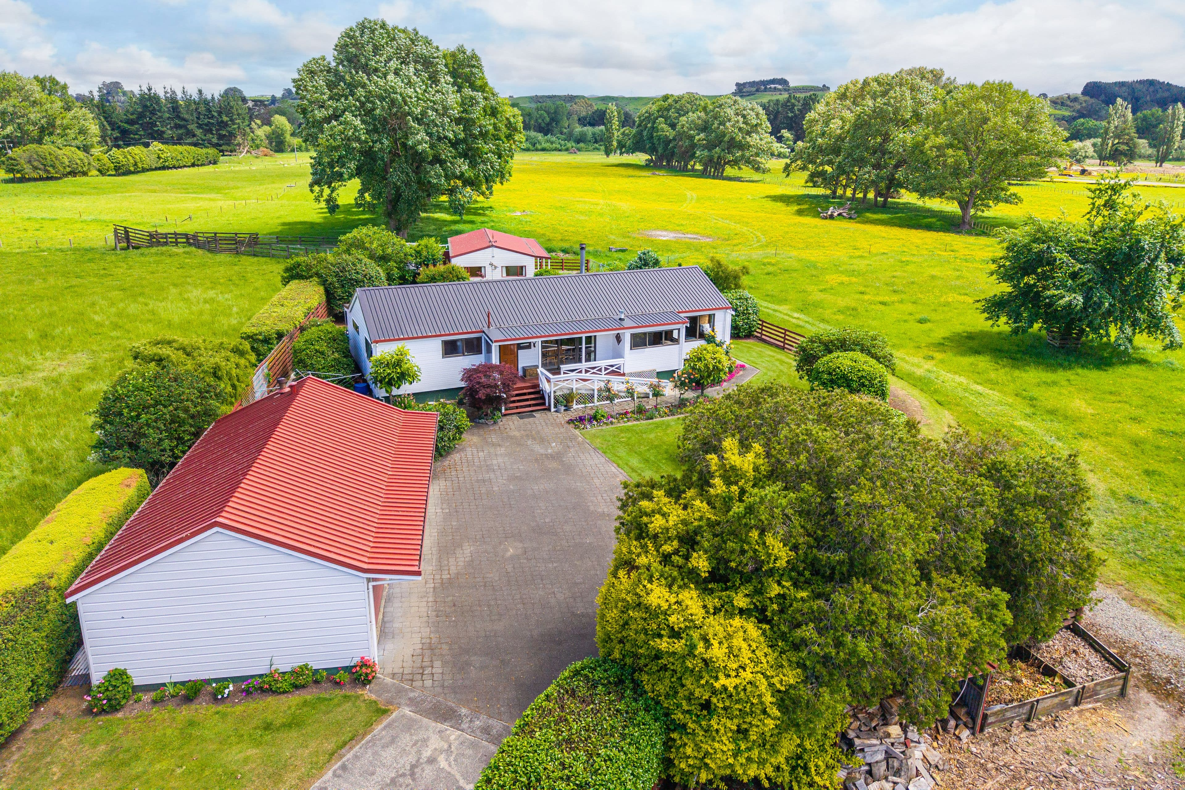 34 Cambridge Street, Pahiatua, Tararua, Manawatu | Tall Poppy 