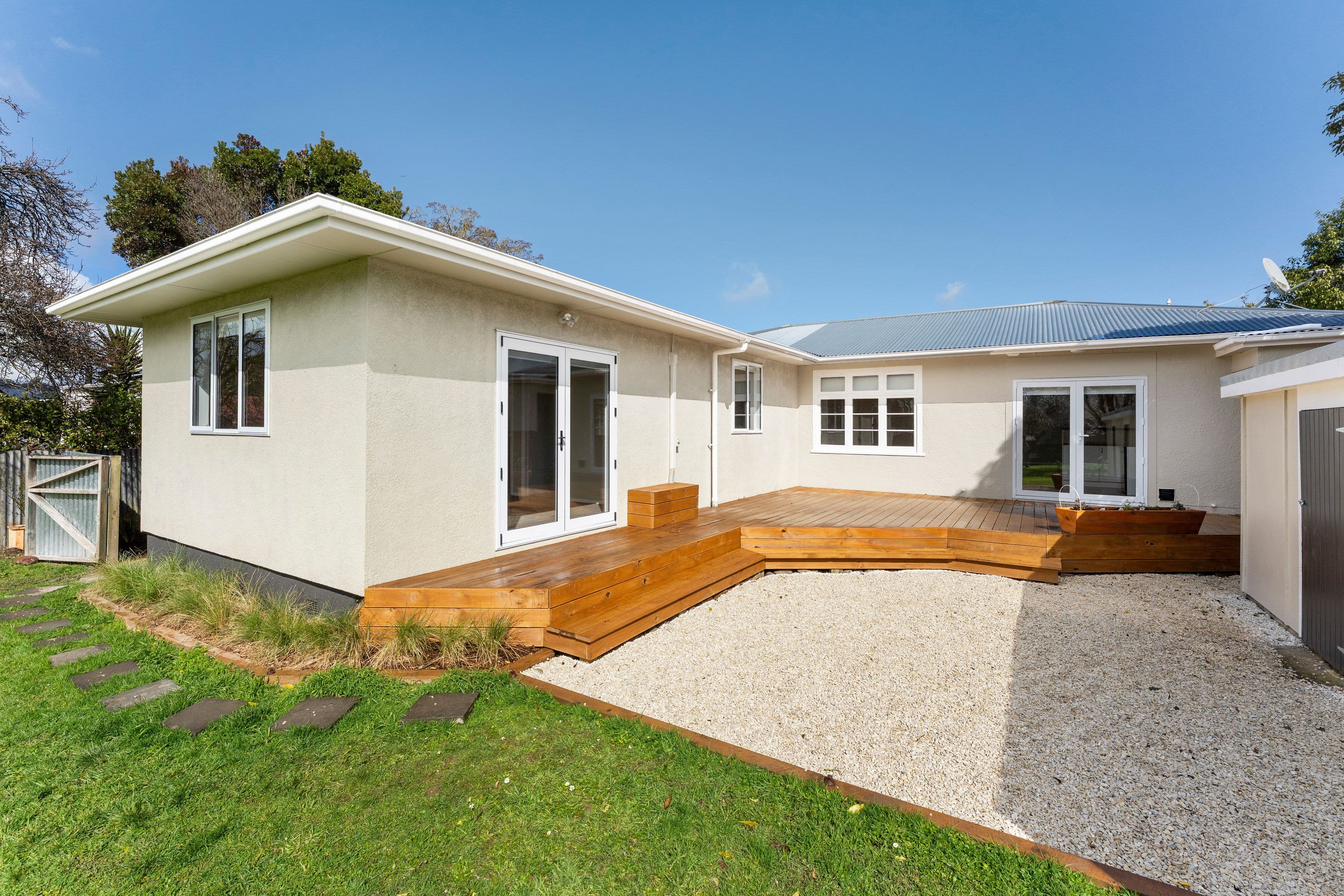 30 Tararua Street, Pahiatua, Tararua, Manawatu | Tall Poppy 