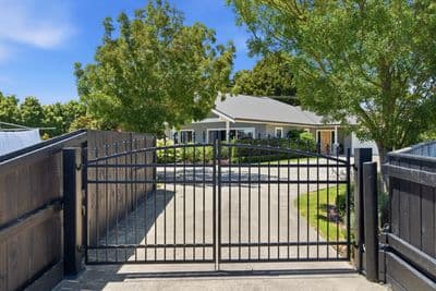 17 Kauri Place, Pahiatua, Tararua, Manawatu | Tall Poppy 