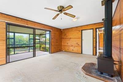 16A Bowen Street, Woodville, Tararua, Wairarapa | Tall Poppy 