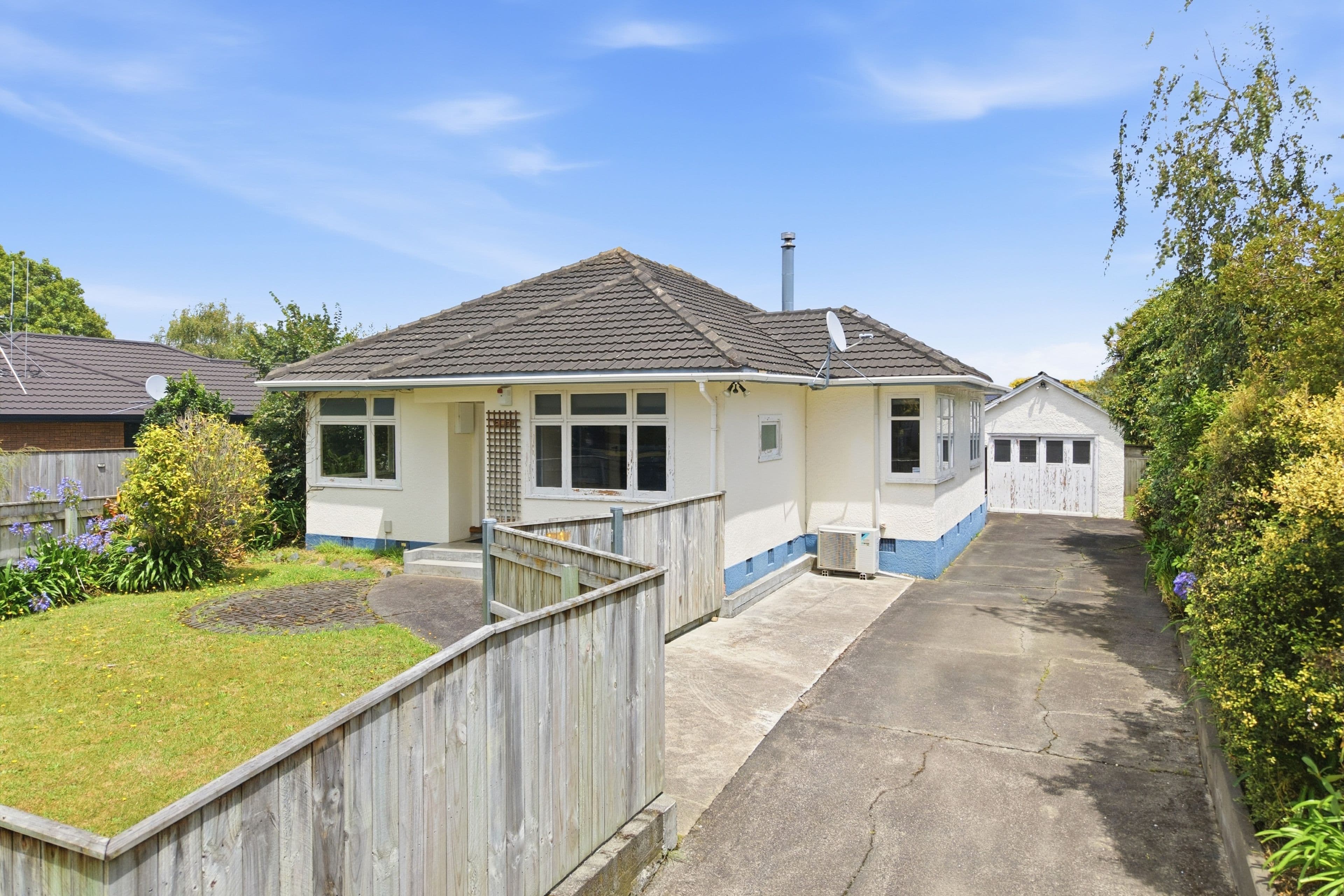 202 Vogel Street, Roslyn, Palmerston North City, Manawatu | Tall Poppy 