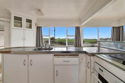 109 Finnerty Road, Stratford, Stratford, Taranaki | Tall Poppy 