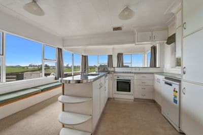 109 Finnerty Road, Stratford, Stratford, Taranaki | Tall Poppy 