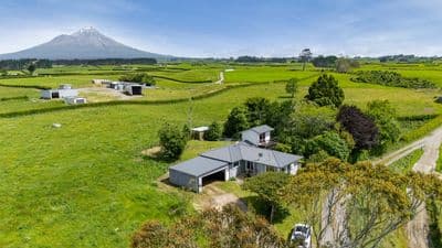 426 Finnerty Road, Cardiff, Stratford, Taranaki | Tall Poppy 