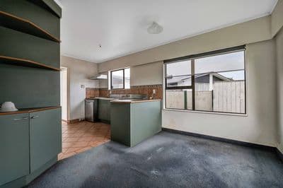 74 Cressida Avenue, Stratford, Stratford, Taranaki | Tall Poppy 