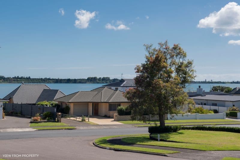 2A Johnston Place, Welcome Bay, Tauranga