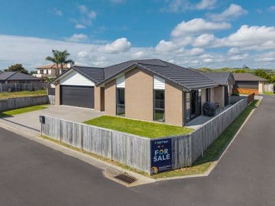 14 Centaine Way, Papamoa Beach, Tauranga, Bay of Plenty | Tall Poppy 