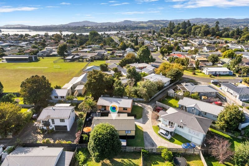 35B Henderson Crescent, Gate Pa, Tauranga, Bay of Plenty | Tall Poppy 