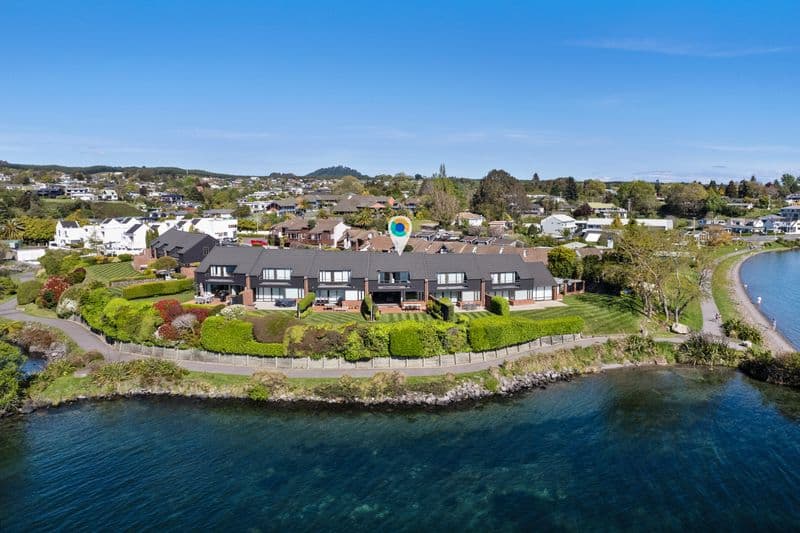 3/287 Lake Terrace, Two Mile Bay, Taupo