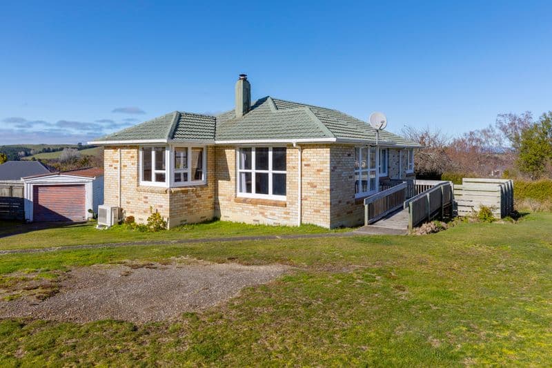 17 Rangiora Crescent, Wairakei, Taupo