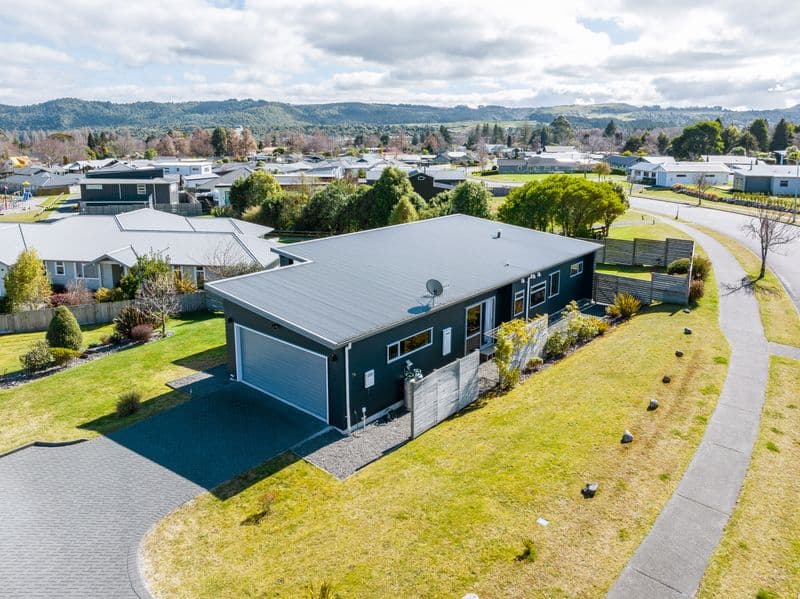 76 Kenrigg Road, Kinloch, Taupo, Waikato | Tall Poppy 