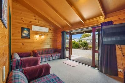 5 Arawa Street, Ohakune, Ruapehu, Whanganui | Tall Poppy 