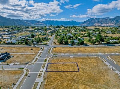 5 Longview Drive, Lake Hawea, Wanaka, Otago | Tall Poppy 